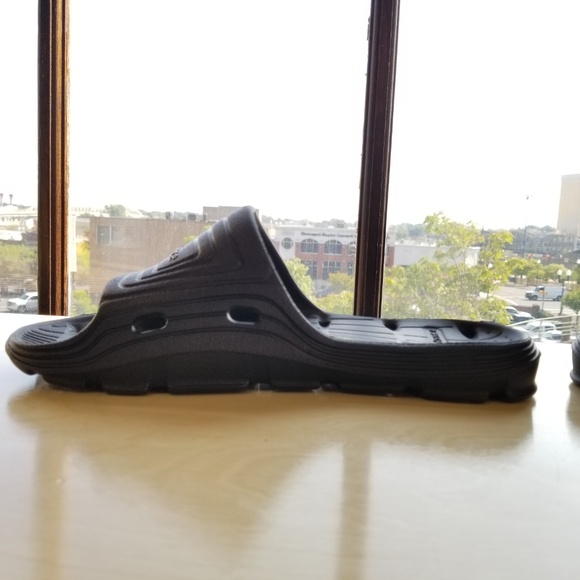 Men's New Balance Float Slide Sandals - Picture 7 of 8